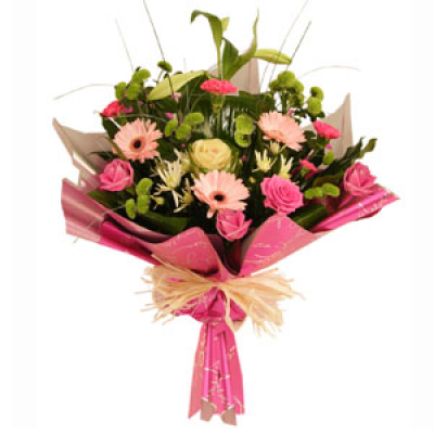 Loving Splendour in Pink - Expertly created and hand tied ready to go in your own vase, all bouquets come aqua packed in water for freshness. Perfect for mums, wives or girlfriends to tell them how much you love them.Includes local delivery.